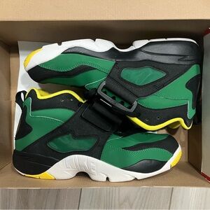 Nike Air Diamond Turf Oregon P.E. Retro